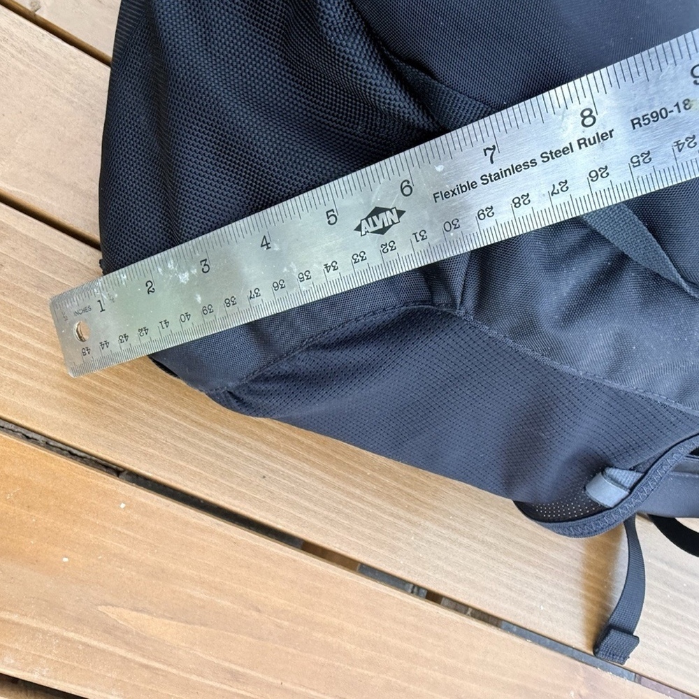 The North Face Fall Line Backpack With Bordered - Picture 6 of 10